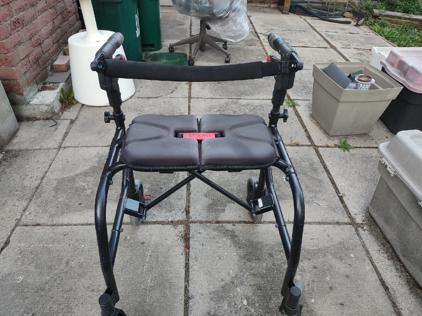 Nexus Walker with Seat thumbnail