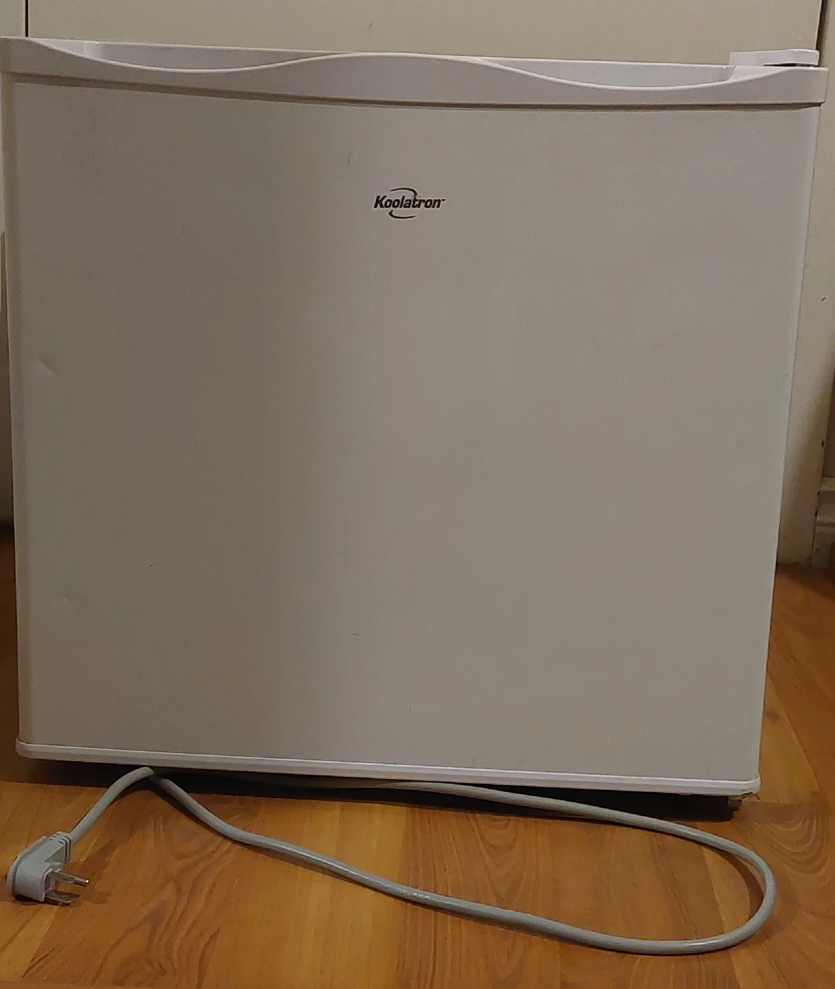 Koolatron Cube Freezer - KS-35F thumbnail