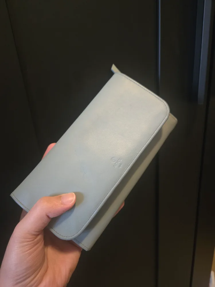 Adax Pale Green Leather Wallet