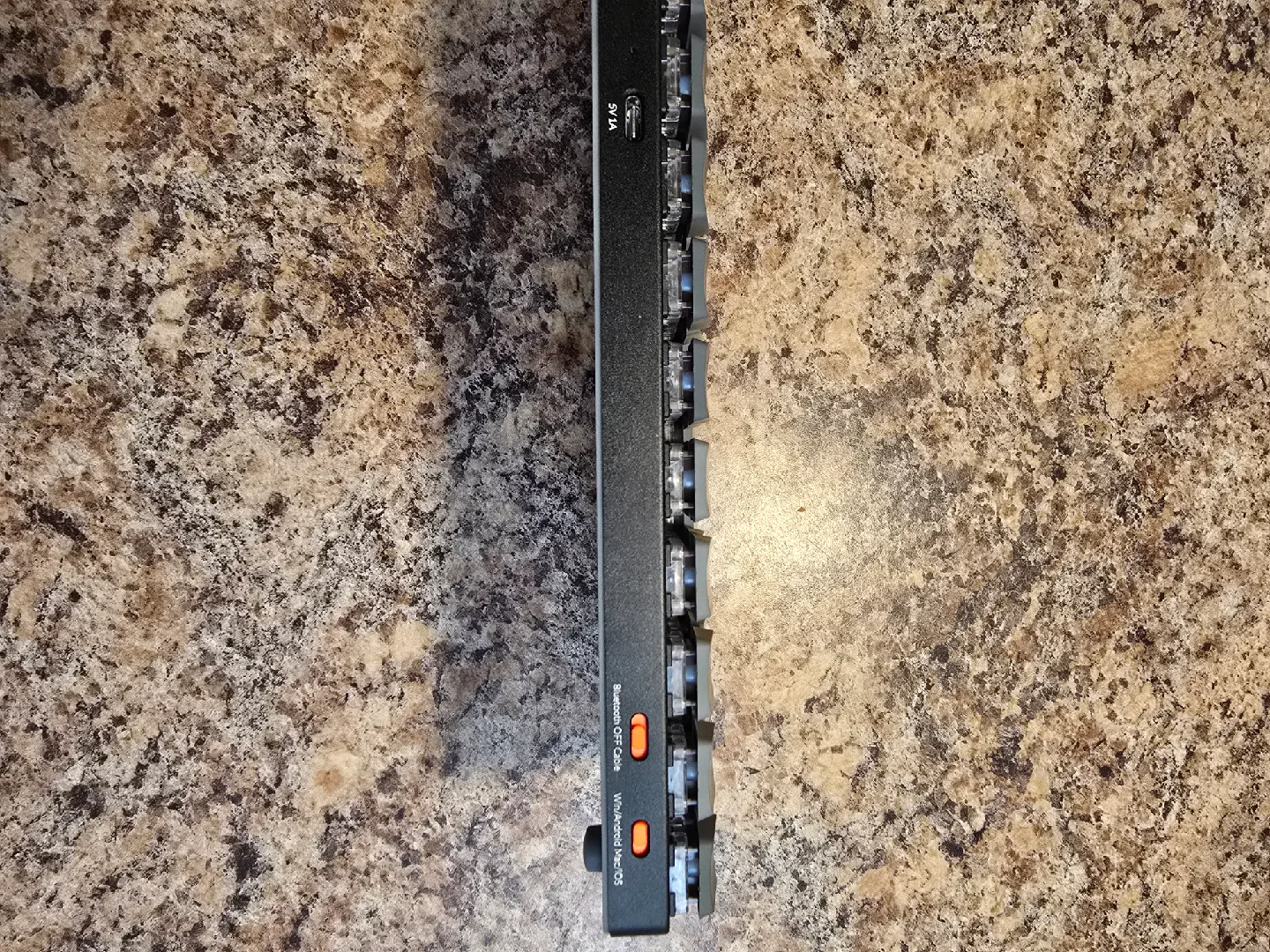 Keychron K3 Bluetooth Mechanical Keyboard image indicator(5)