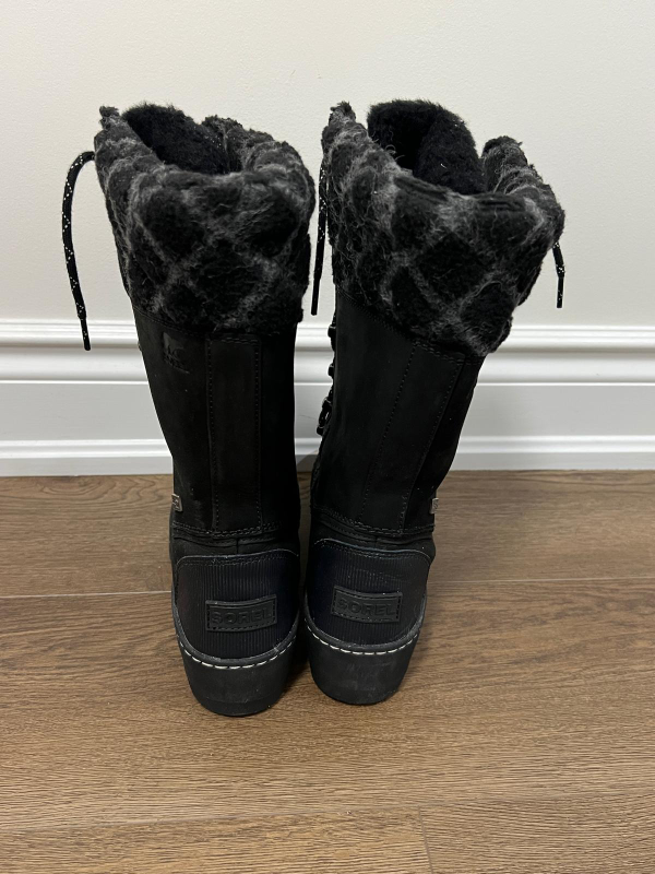Sorel Joan of Arctic Wedge II Cozy Boots - Black - photo 3