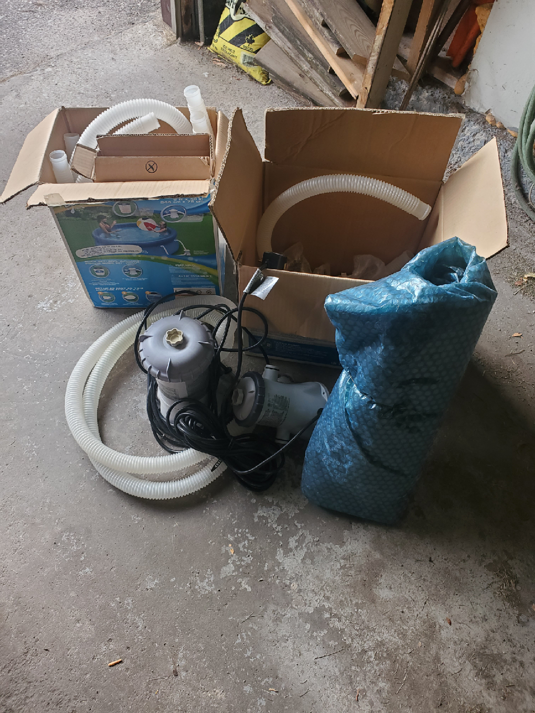 Intex Easy Set Pool 6' - 18' w/ Pump & Accessories - photo 4