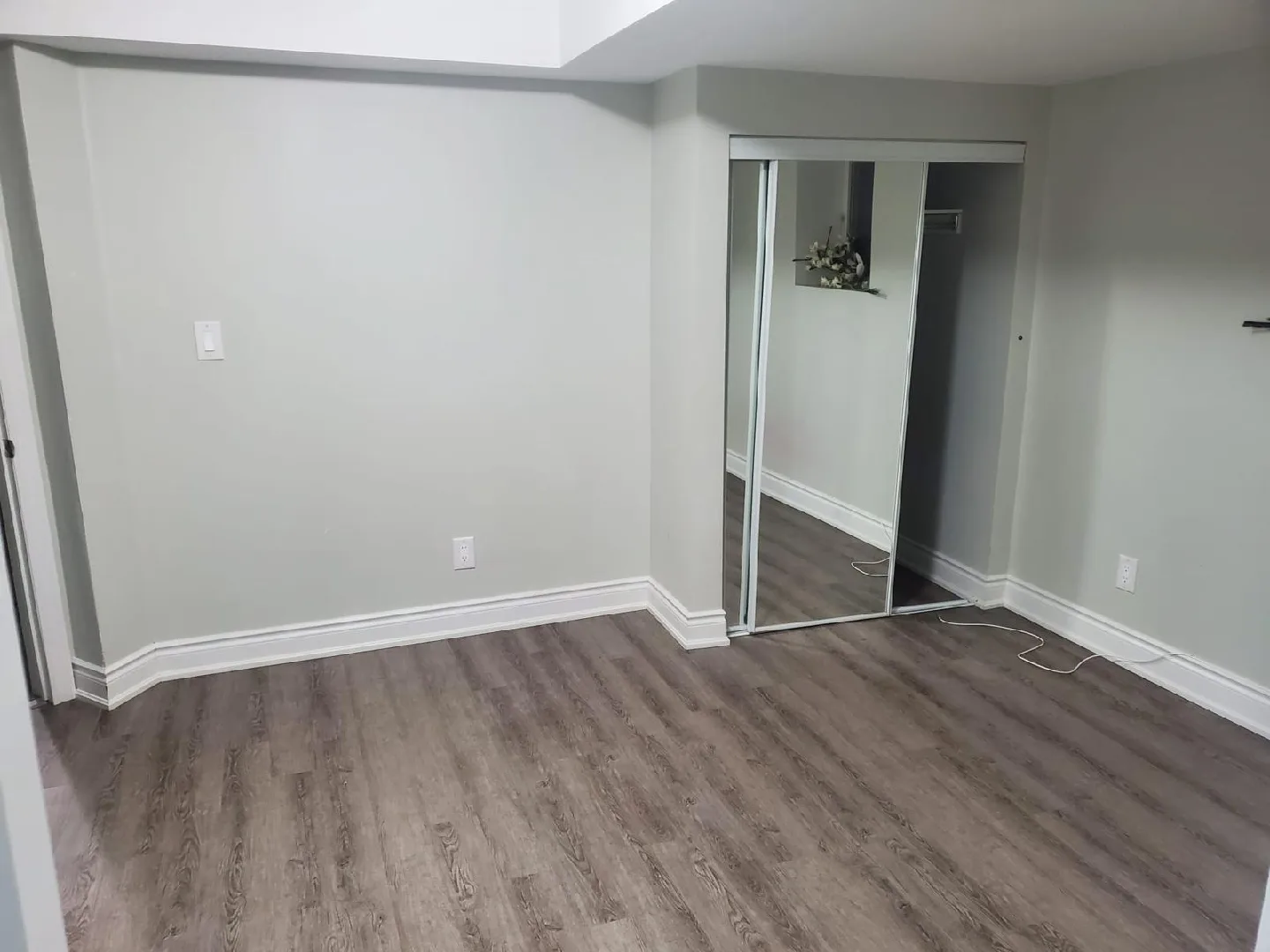 2 Bedroom basement image indicator(3)