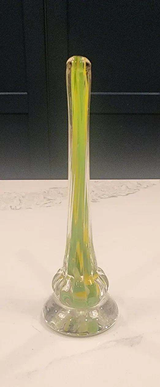 Ring Holder - Green & Yellow Glass image indicator(2)