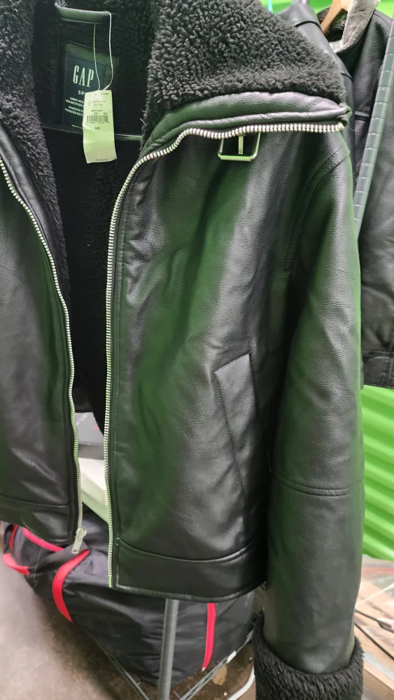 GAP Black Faux Leather Sherpa Jacket - Size SP image indicator(3)