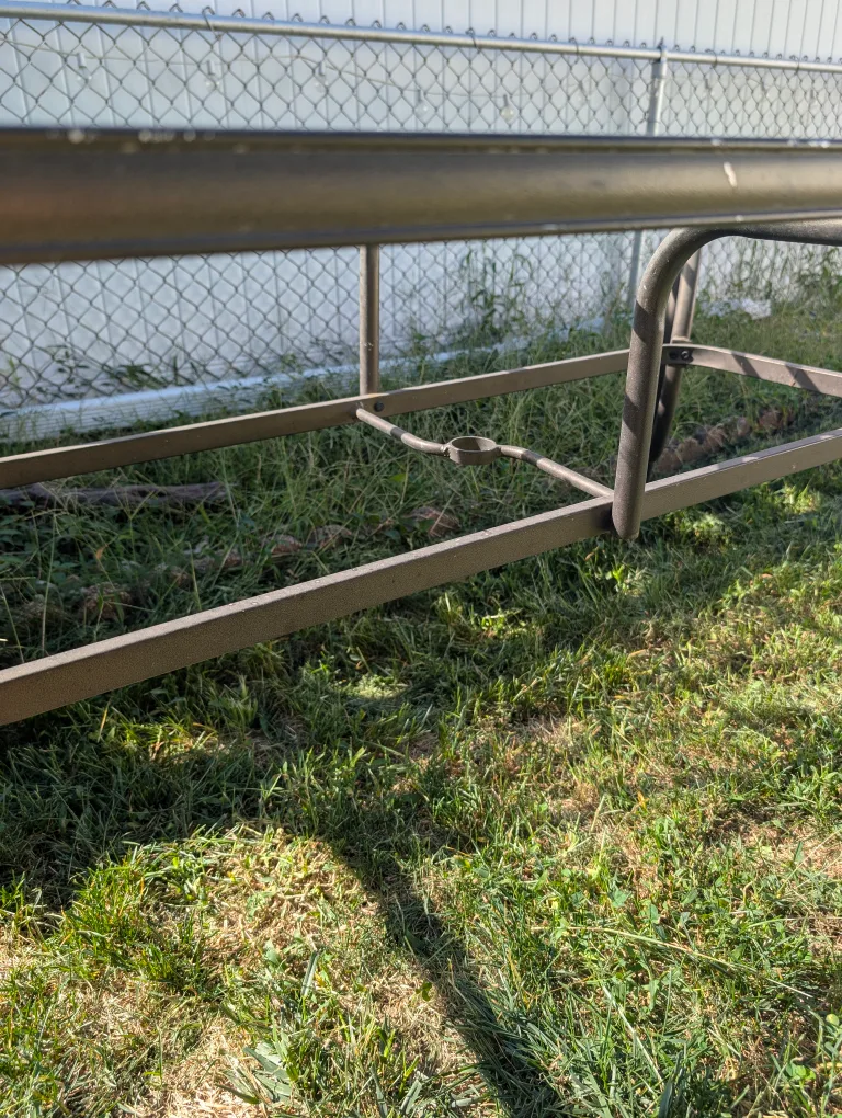 Outdoor Glass Top Patio Table image indicator(3)