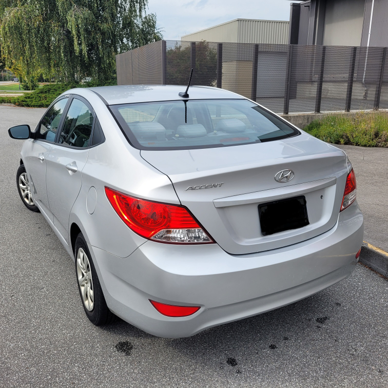 2013 Hyundai Accent - Silver Sedan - photo 2