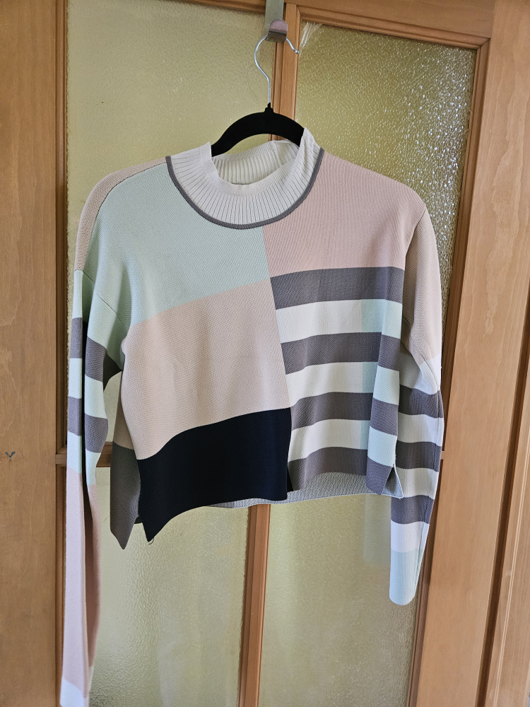 Club Monaco Colour Block Sweater - Size M/M