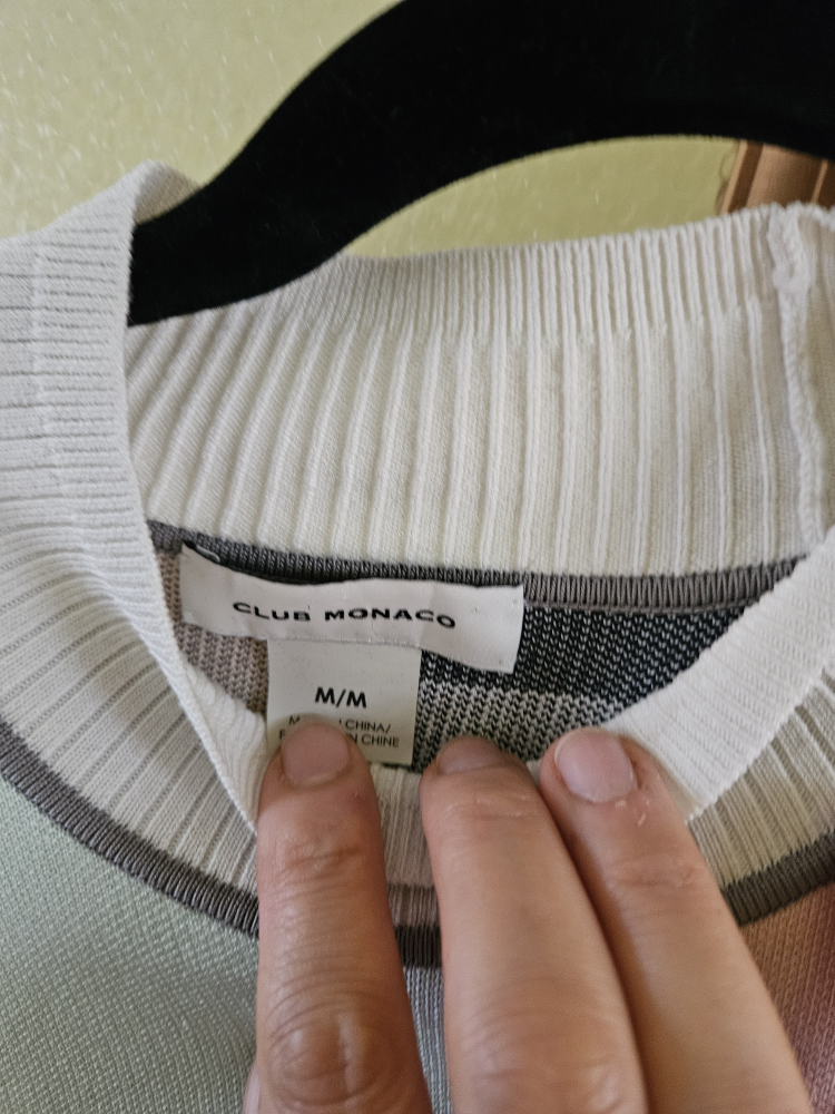 Club Monaco Colour Block Sweater - Size M/M - photo 2
