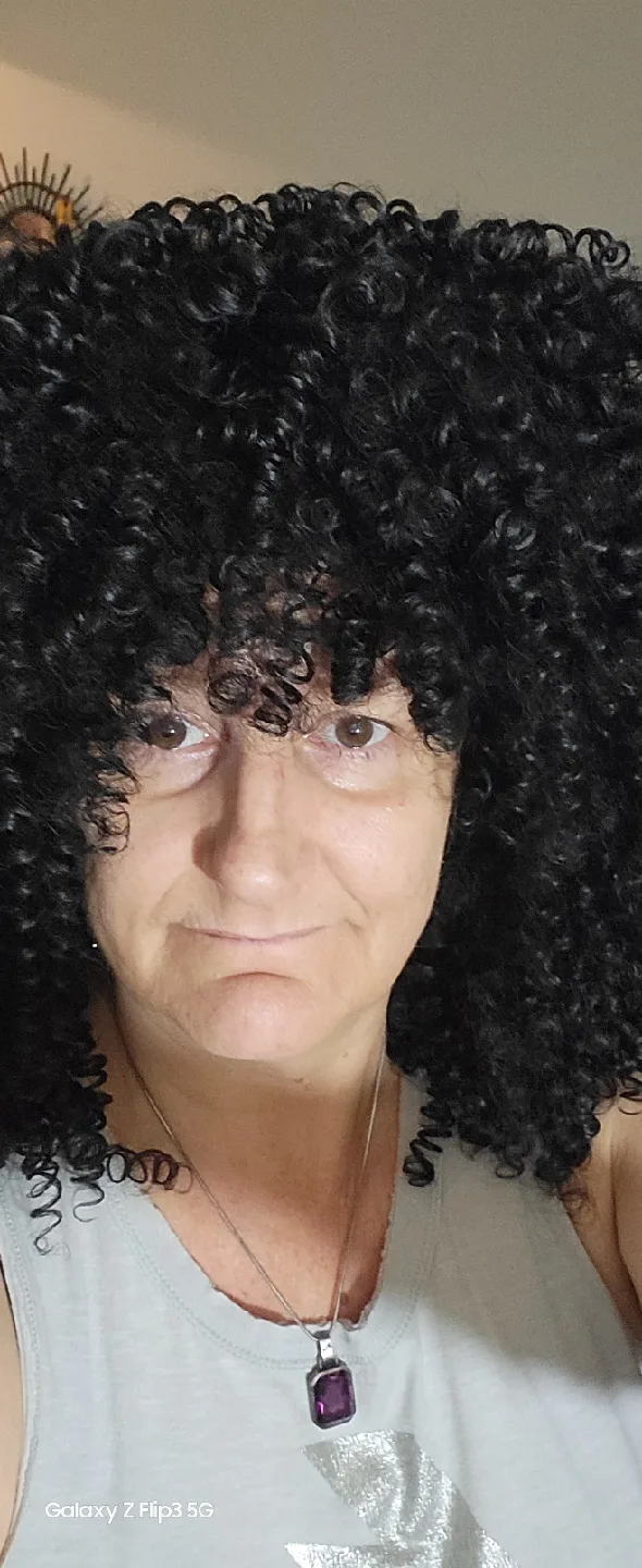 🥕 Black Curly Wig for Halloween image indicator(2)
