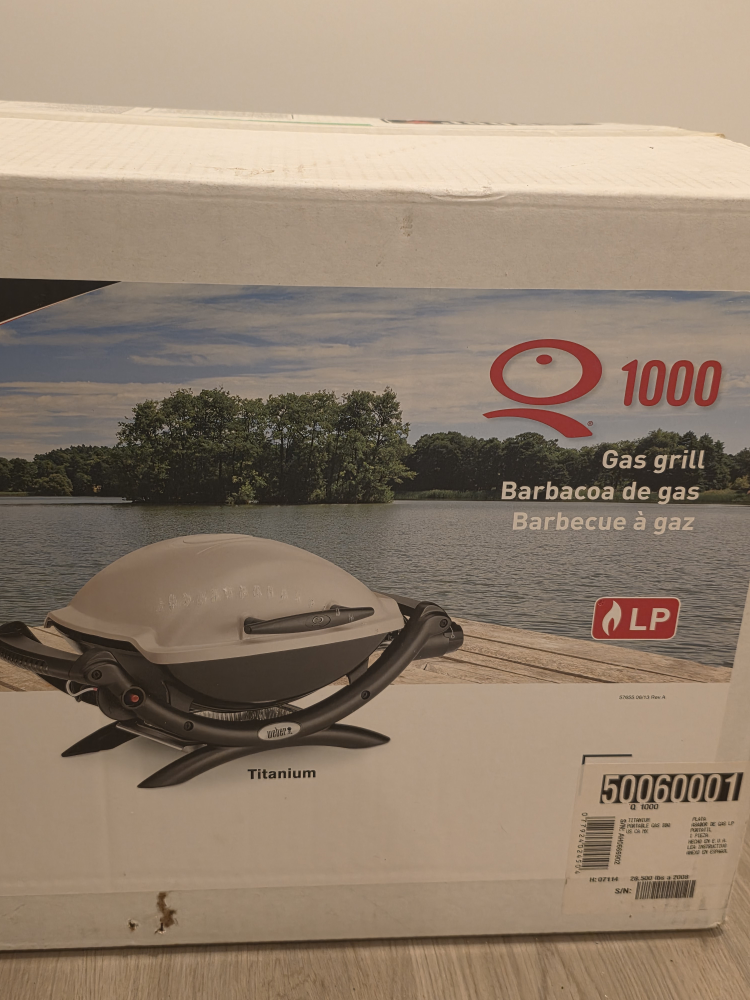 Brand NEW IN BOX Weber Q 1000 Gas Grill - New in Box - photo 2