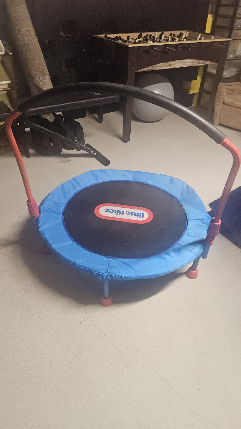 Little Tikes Trampoline - Kids' Active Play