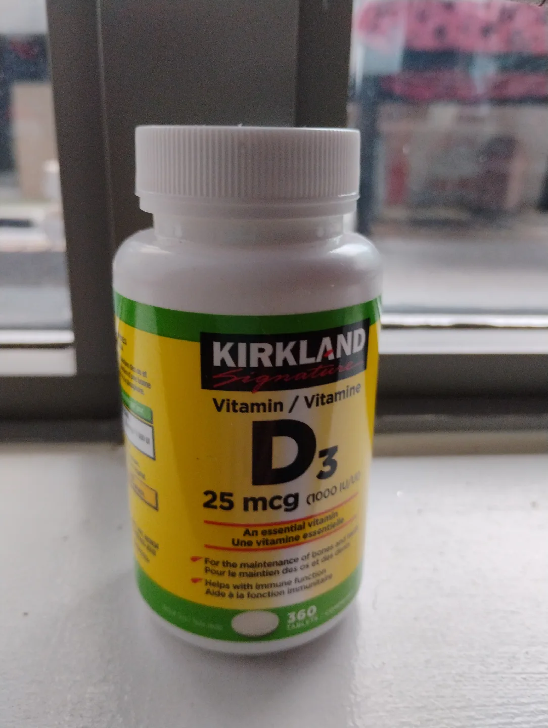 Sealed Kirkland Signature Vitamin D3 - 25 mcg (1000 IU) thumbnail