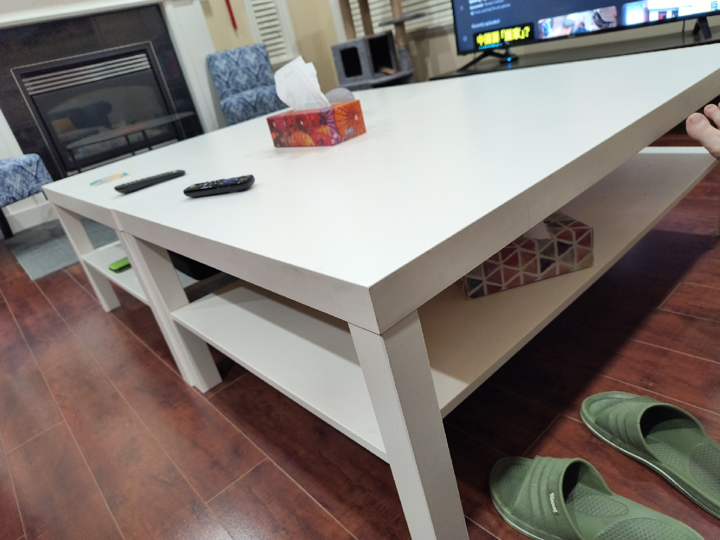coffee table - photo 2
