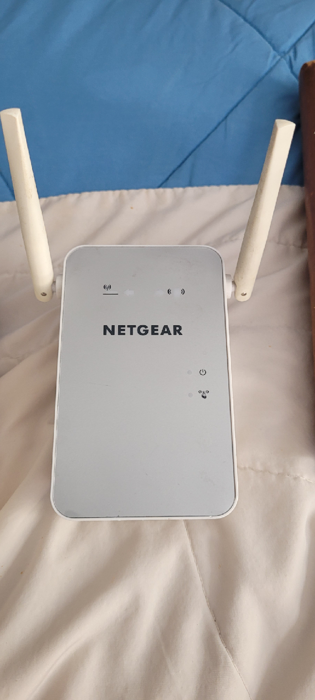 Netgear AC1200 WiFi Range Extender EX6150v2