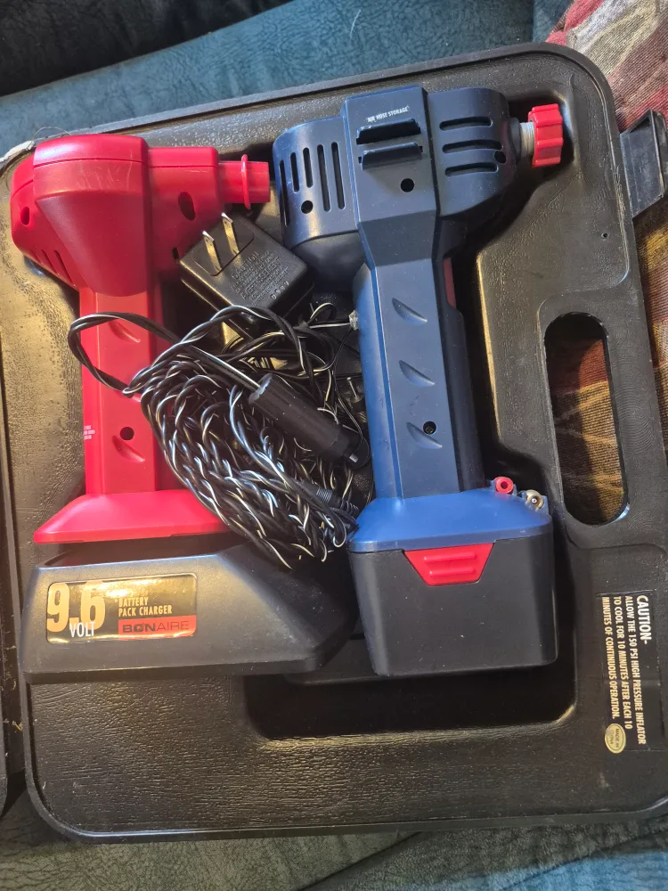 Bonaire 9.6V Battery Pack Charger image indicator(2)