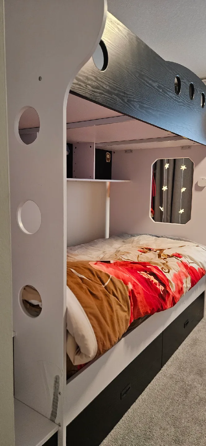 Bunk Bed with Storage and Stairs image indicator(4)