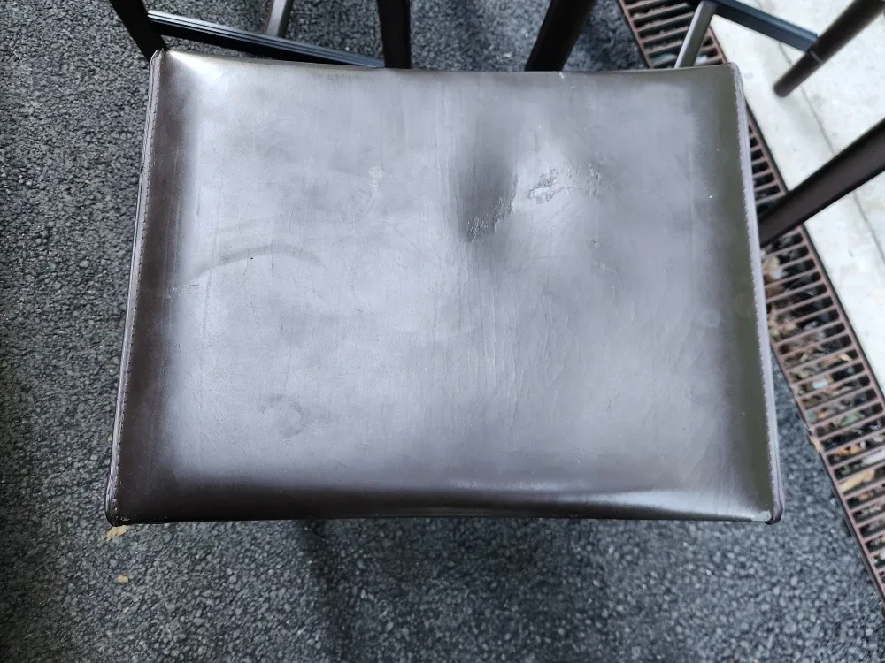 Set of 3 Brown Leather Bar Stools image indicator(4)