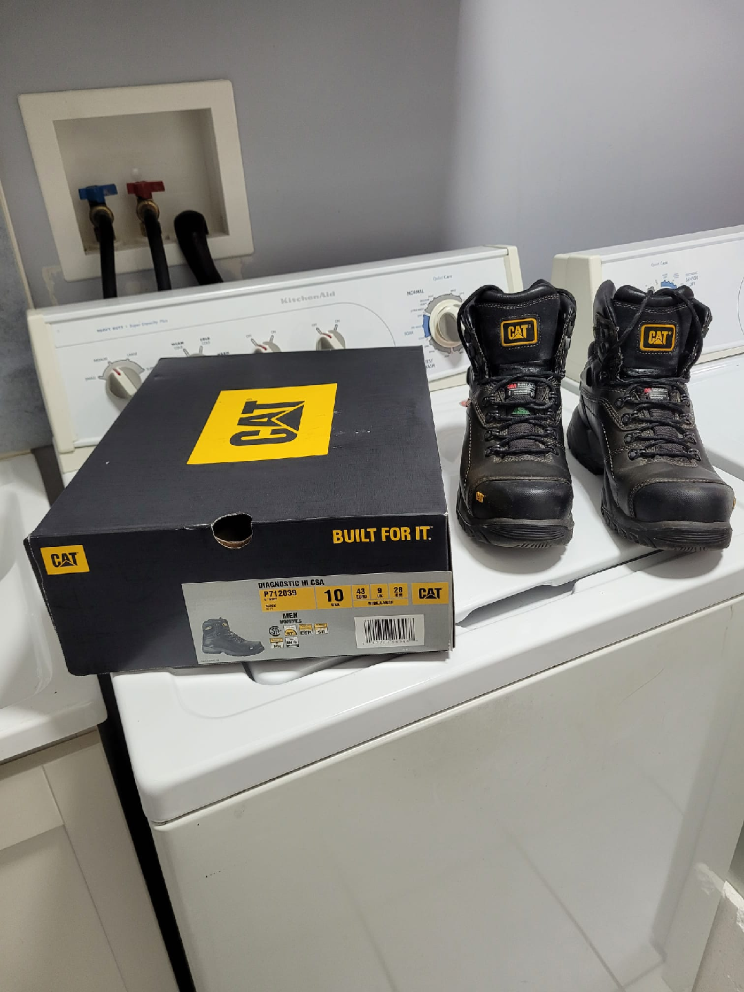 CAT safety boots - photo 4