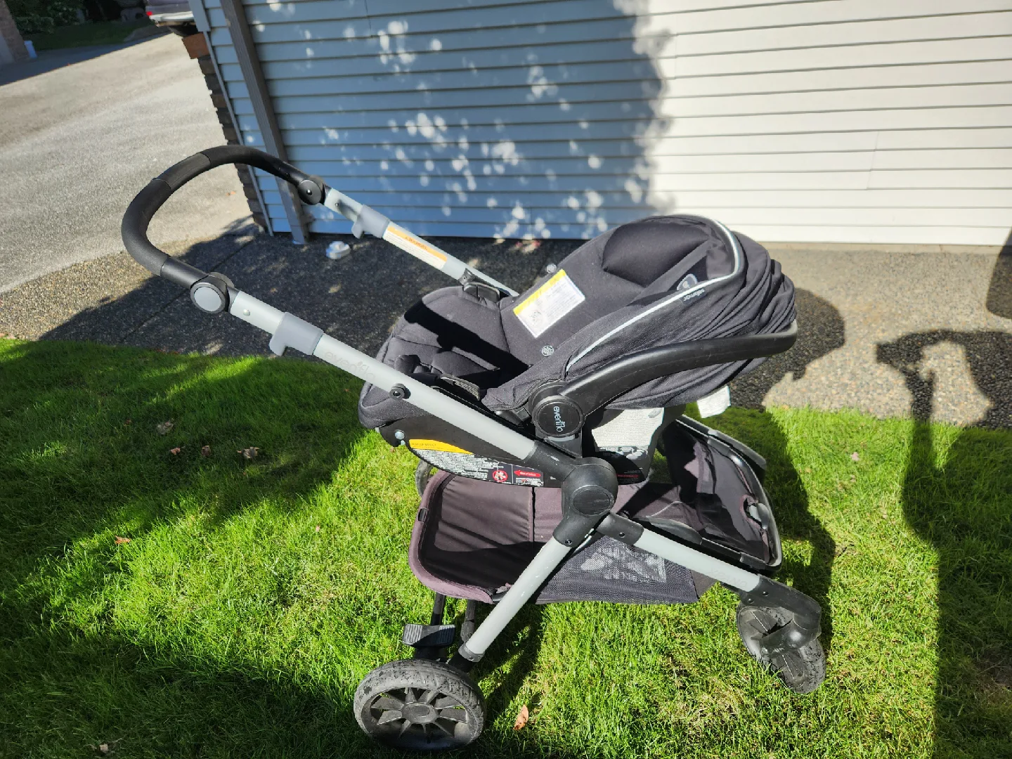 Evenflo Pivot Xpand Modular Travel System image indicator(2)