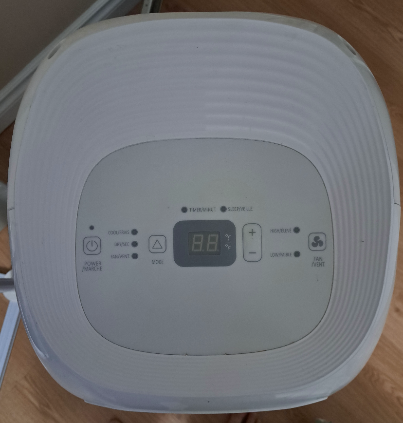 Hisense Portable Air Conditioner and Fan - photo 2