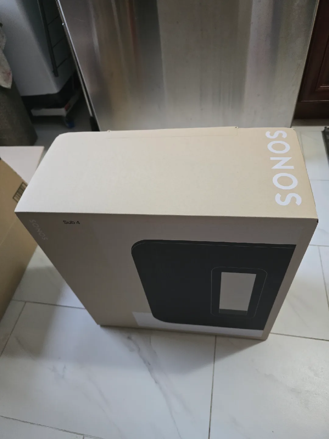 Sonos Sub 4 Premium Wireless Subwoofer thumbnail