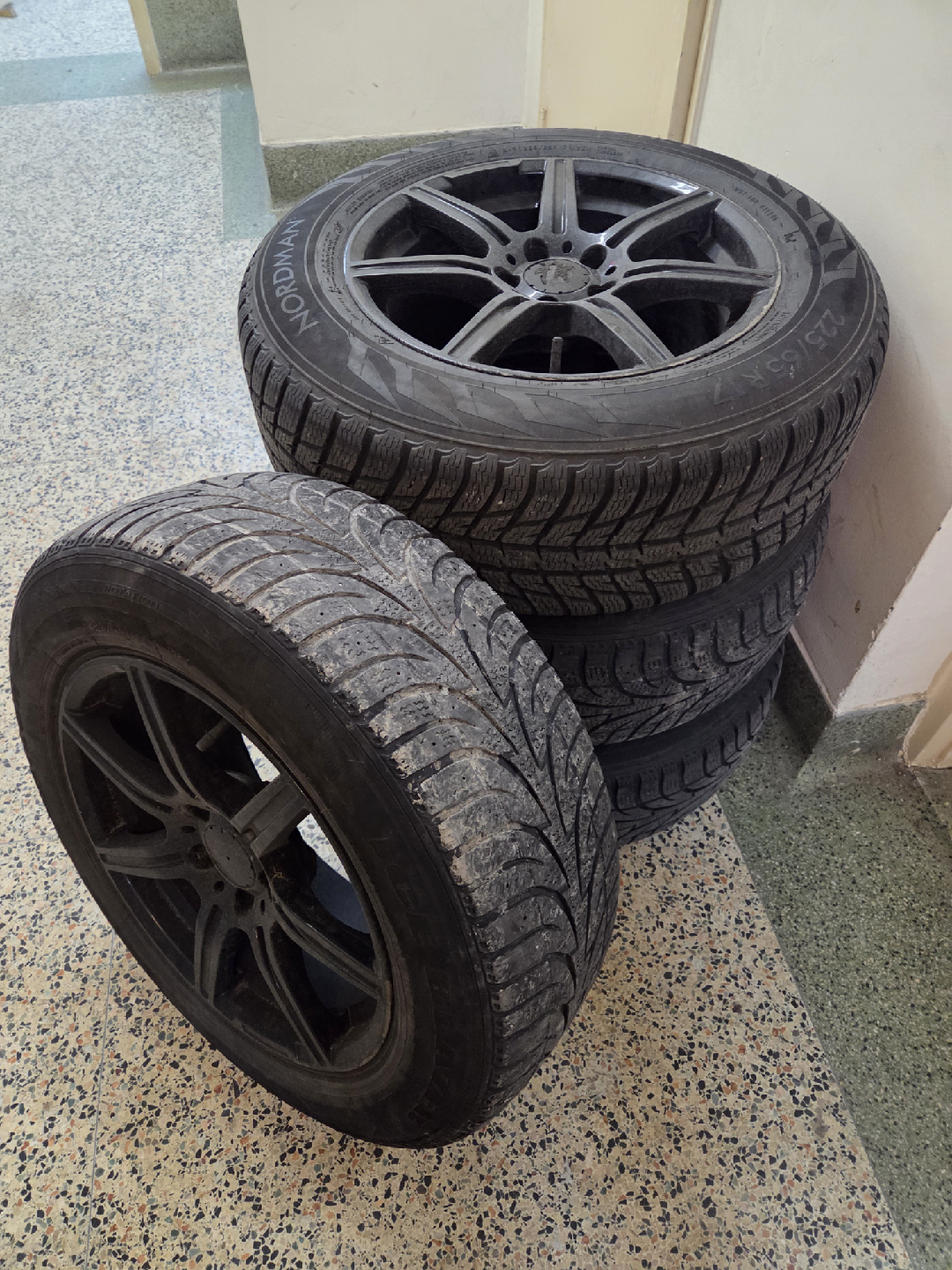winter 225/65R17 Tires - photo 5