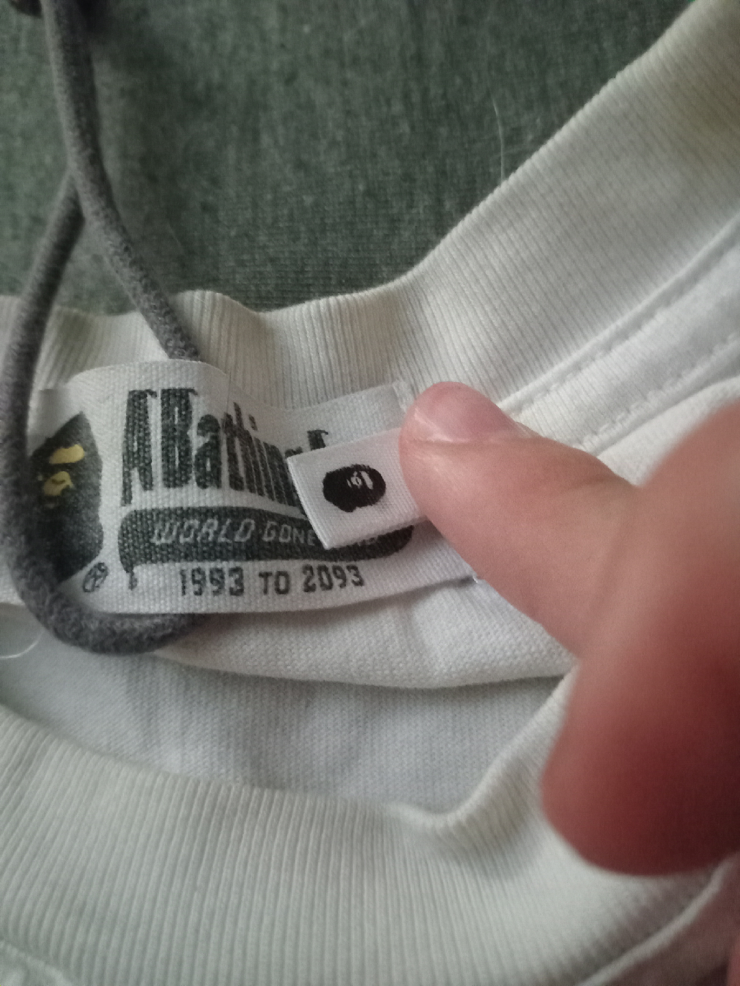 A Bathing Ape (BAPE) T-Shirt - Size S - photo 3