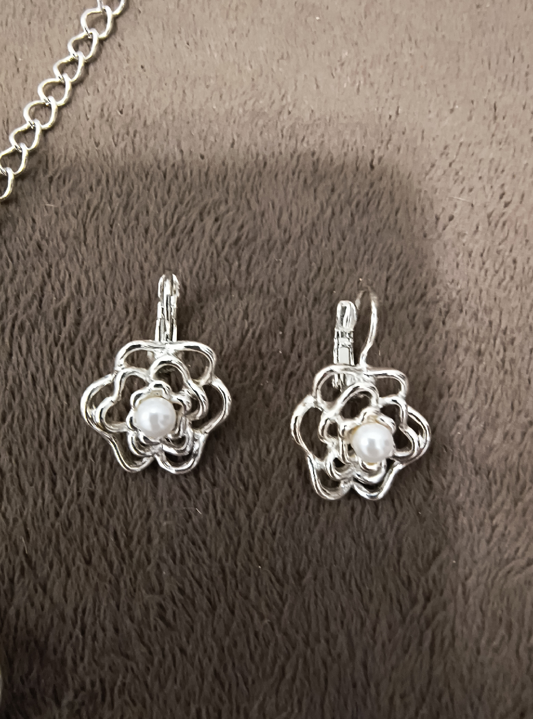 Silver Tone Floral Necklace & Earrings Set - photo 2