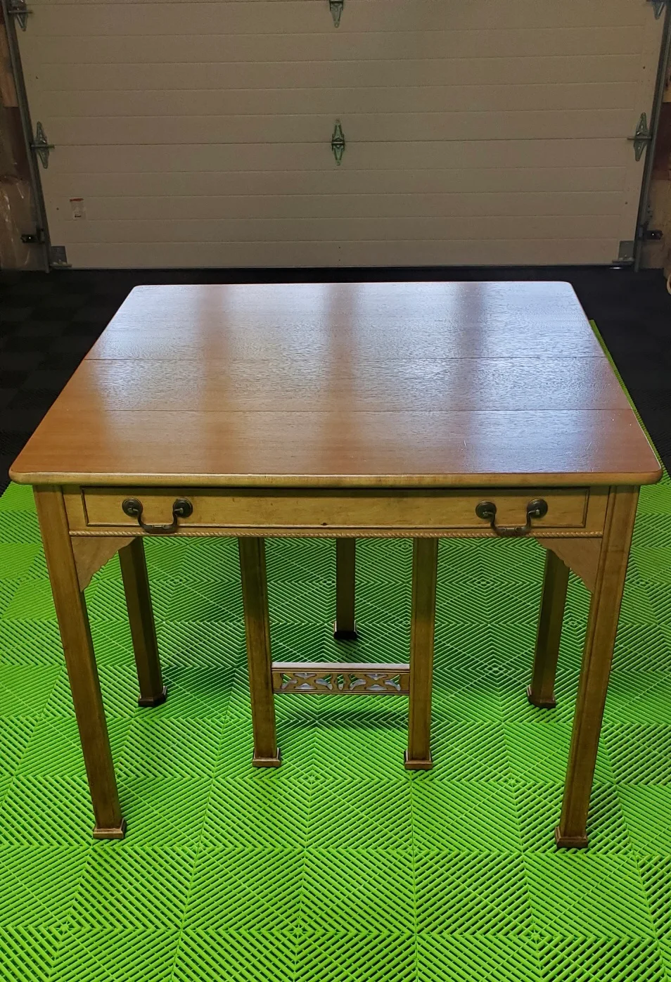 Knechtels Limited Dining Table with 6 Chairs image indicator(2)