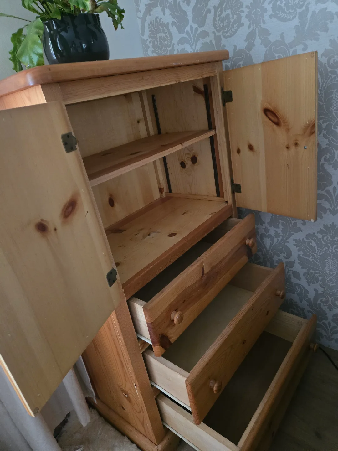 Wooden Wardrobe with Drawers image indicator(3)