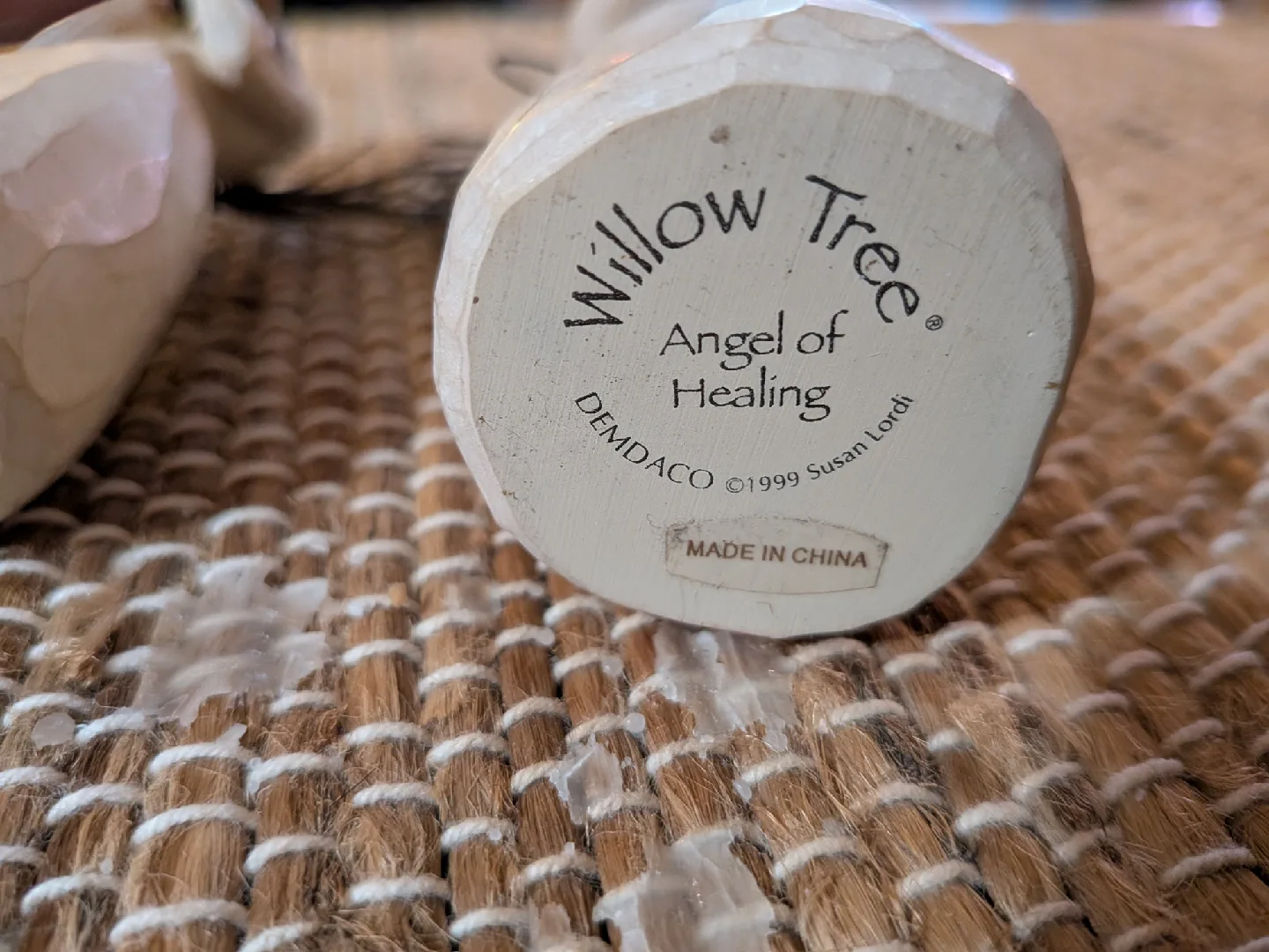 Willow Tree Angel of Healing Figurine image indicator(5)