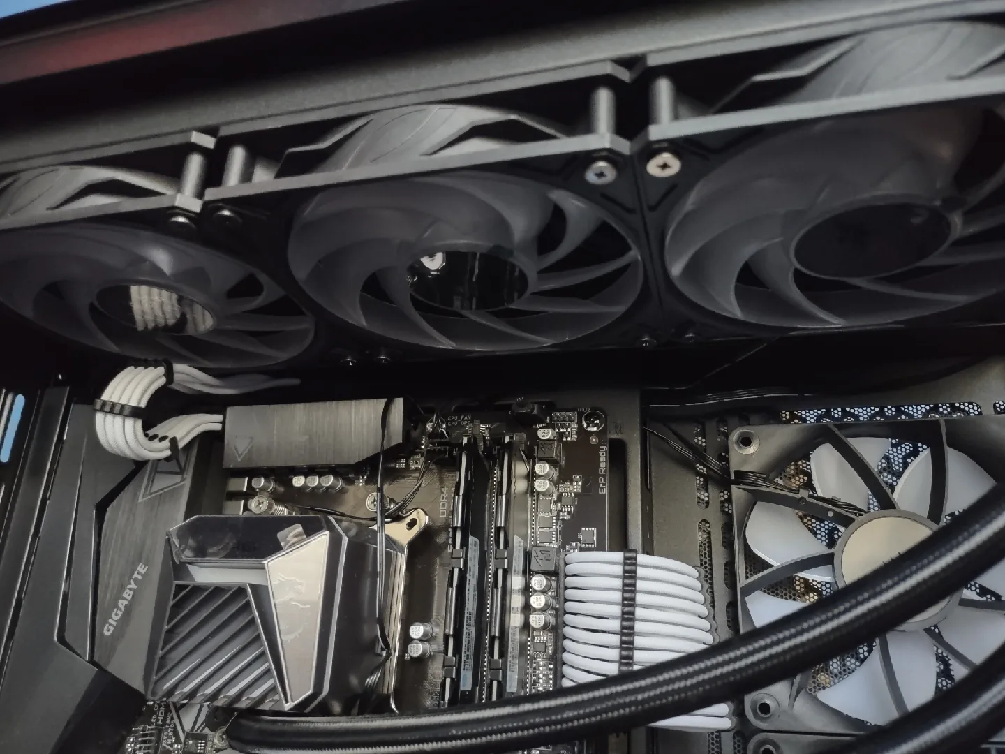 Custom Built Gaming Desktop image indicator(10)