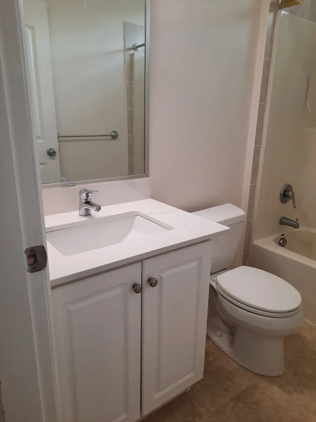 White Rock/ South Surrey 2 bedroom for rent image indicator(9)