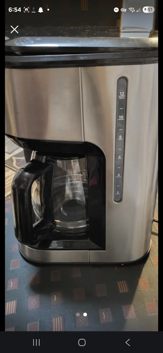 TRU Programmable Coffee Maker - 12 Cup Capacity image indicator(2)