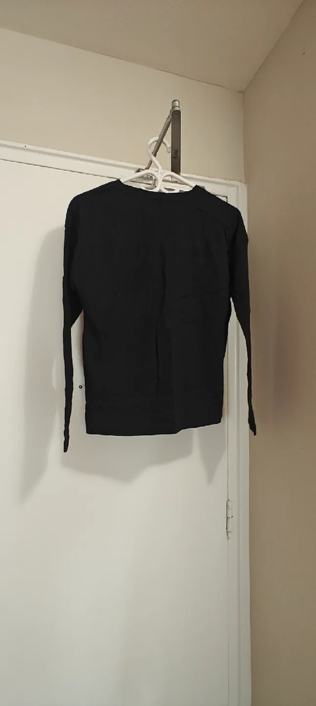 Chemistry Black Long Sleeve Shirt - Size M image indicator(5)