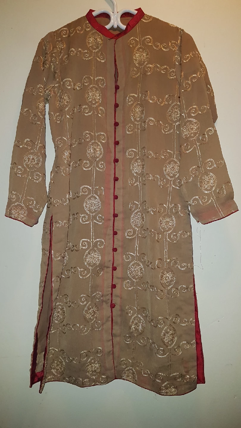 Embroidered Tunic & Red Pants Set - photo 2