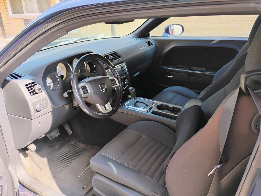 Dodge Challenger - Blue - photo 4