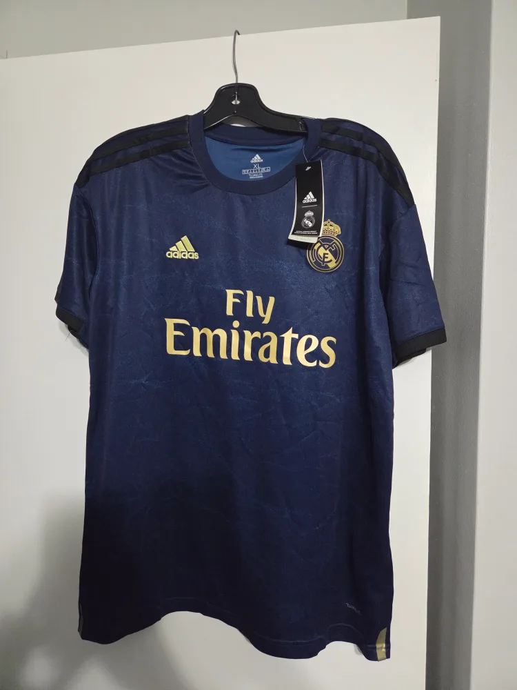 Adidas Soccer Jerseys - Ronaldo & Giovinco image indicator(3)