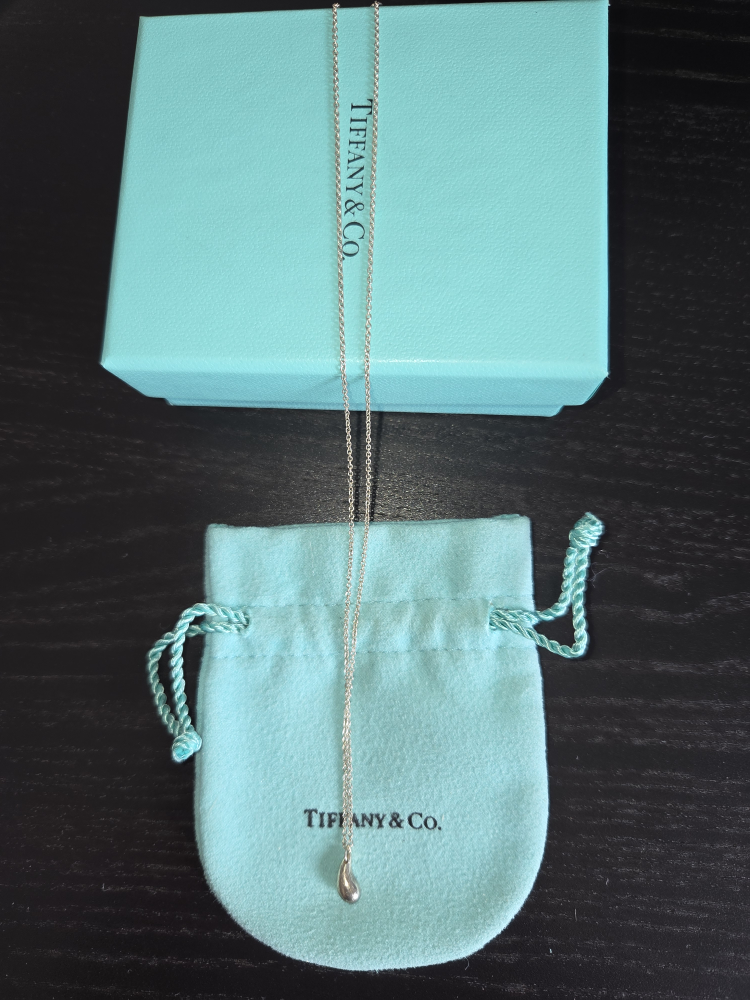 Tiffany & Co. Teardrop Pendant Necklace
