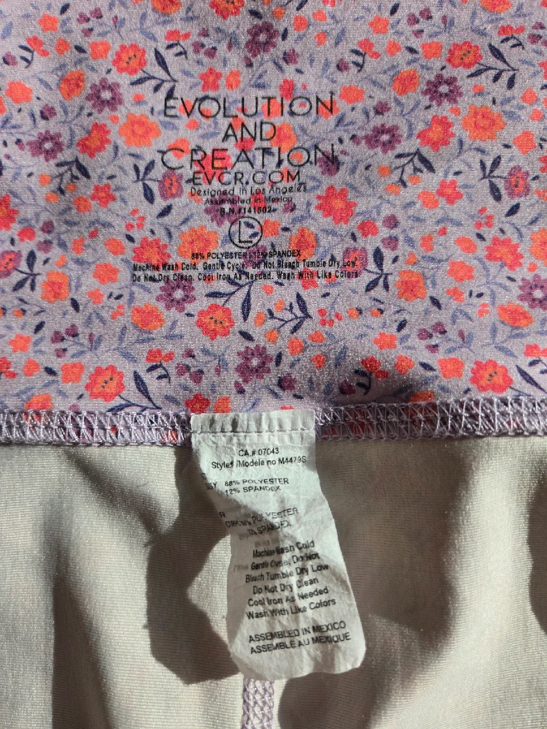 Evolution and Creation Floral Shorts - Size Large image indicator(5)
