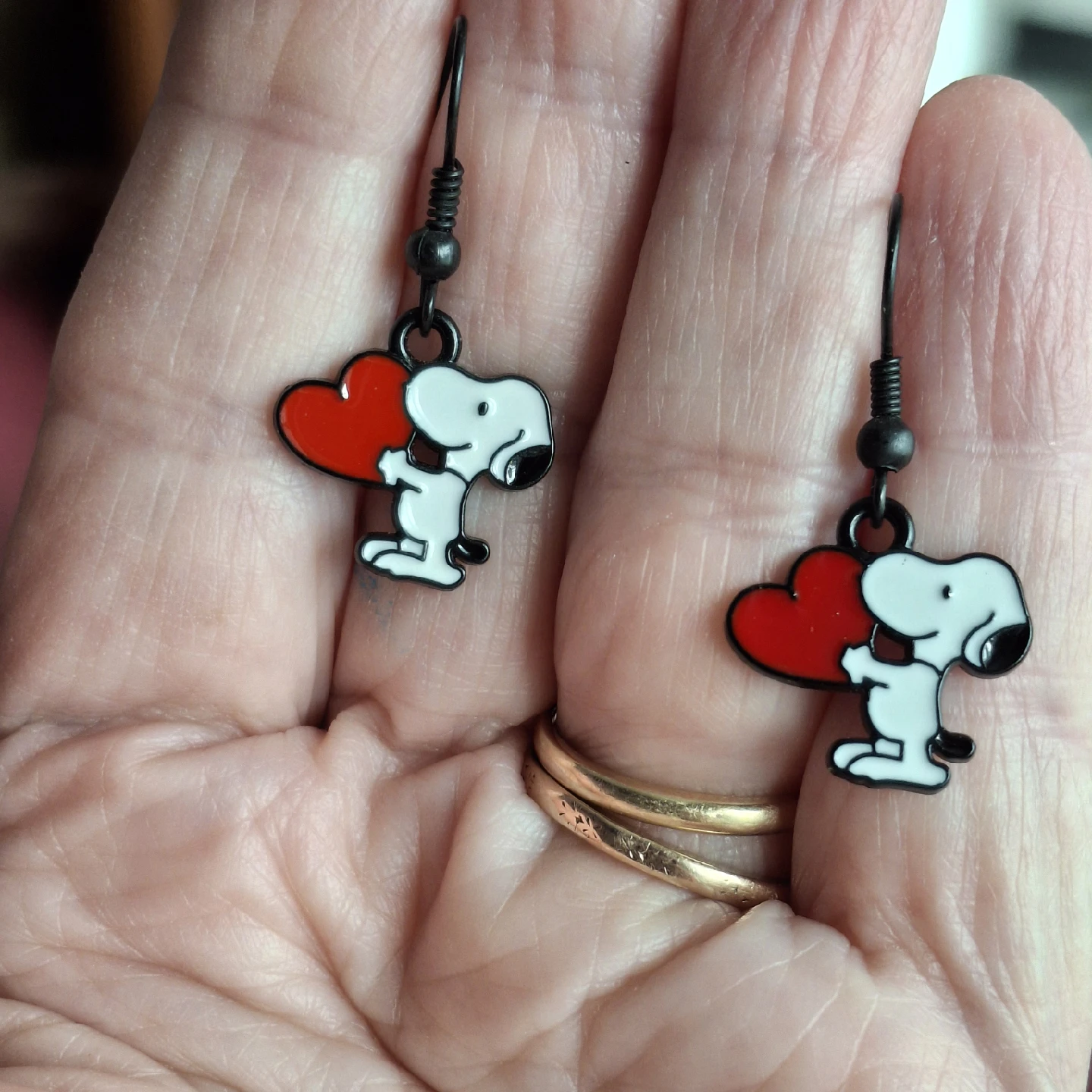Snoopy Heart Earrings