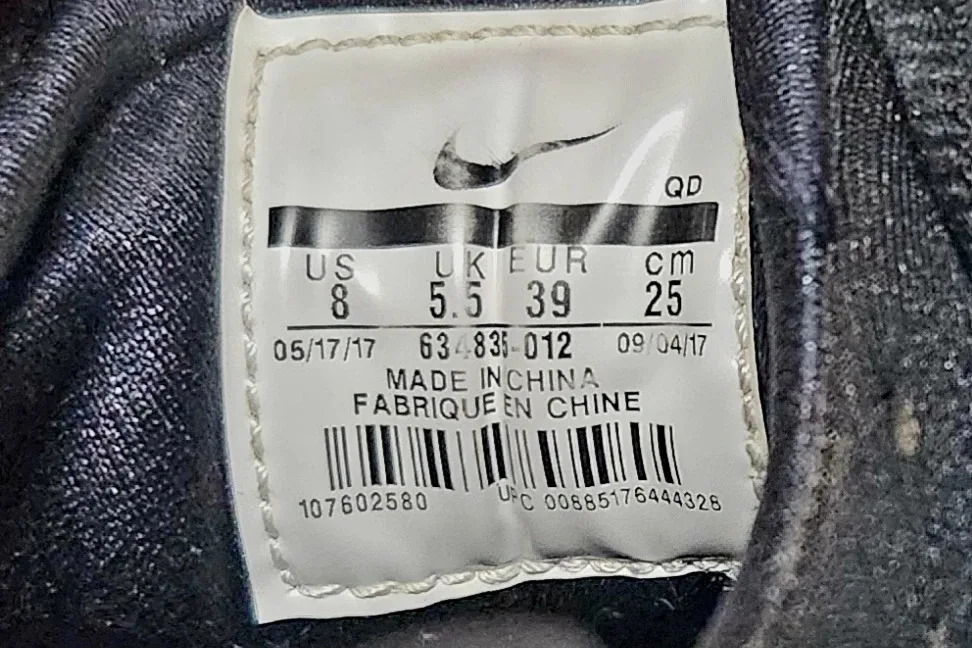 Nike Air Huarache Black - Size 8 image indicator(4)