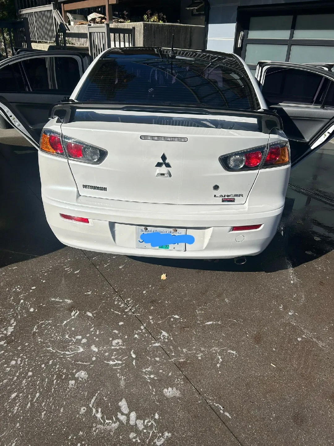 Mitsubishi Lancer White Sedan image indicator(6)