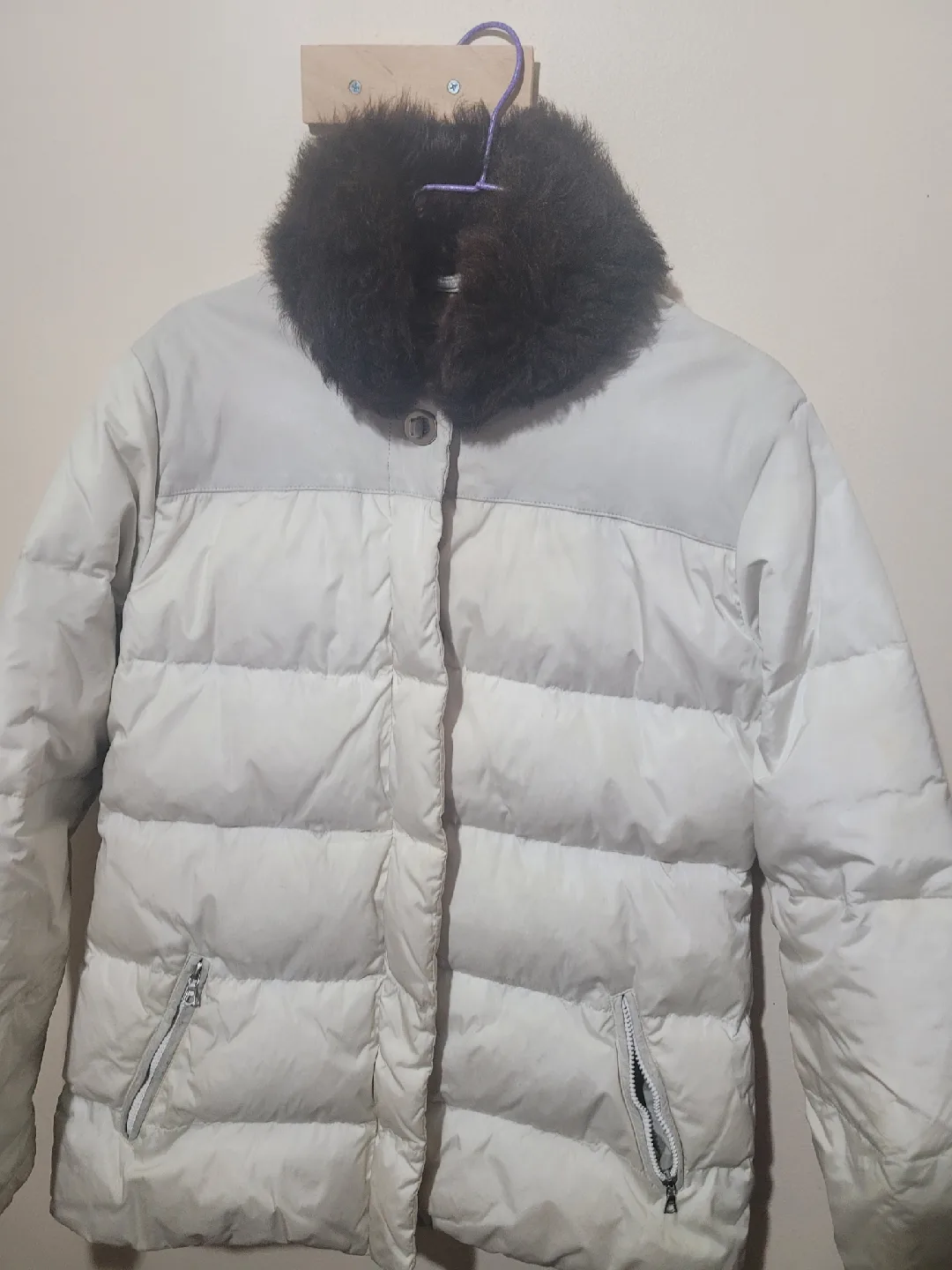 Coach White Puffer Jacket with Fur Collar image indicator(7)