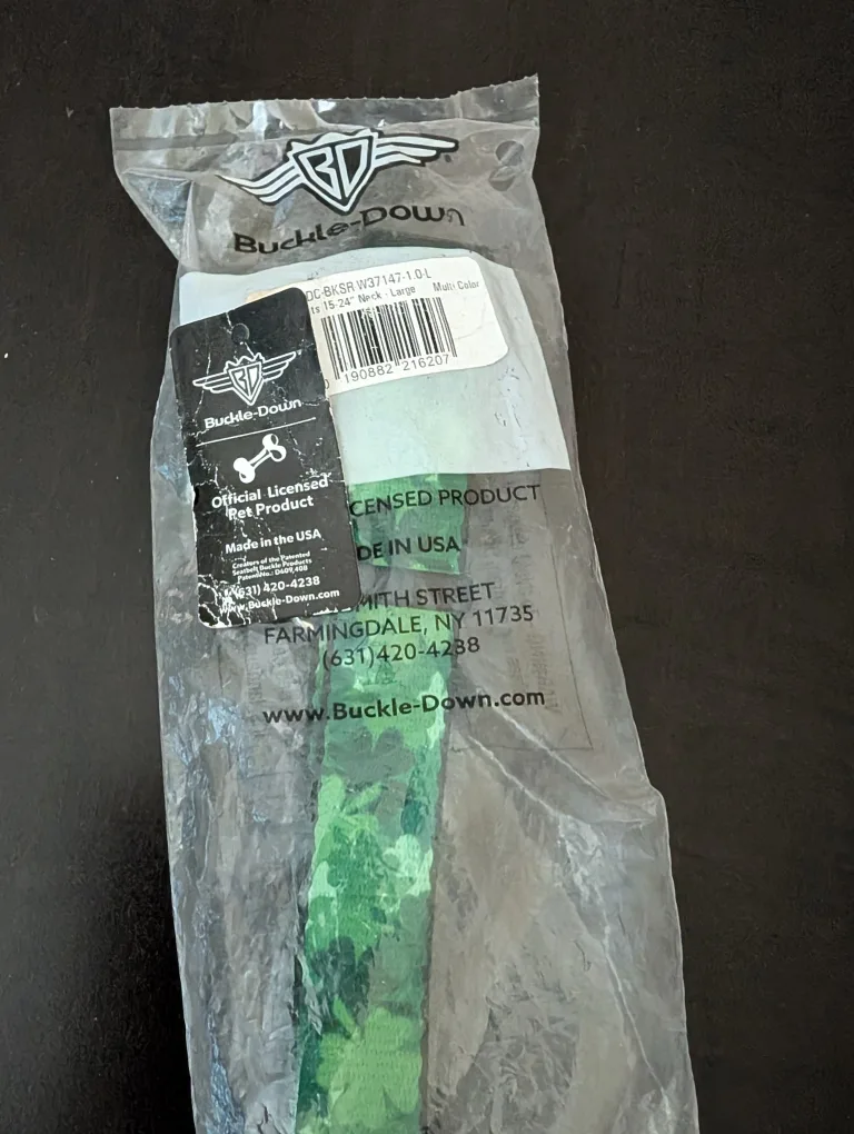 Buckle-Down Shamrock Dog Collar - Large (15-24" Neck)🧡 image indicator(3)