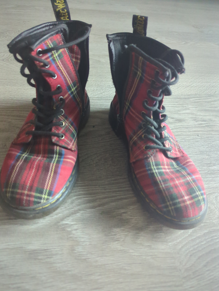Dr. Martens Tartan Boots, Youth Size US 3 - photo 3