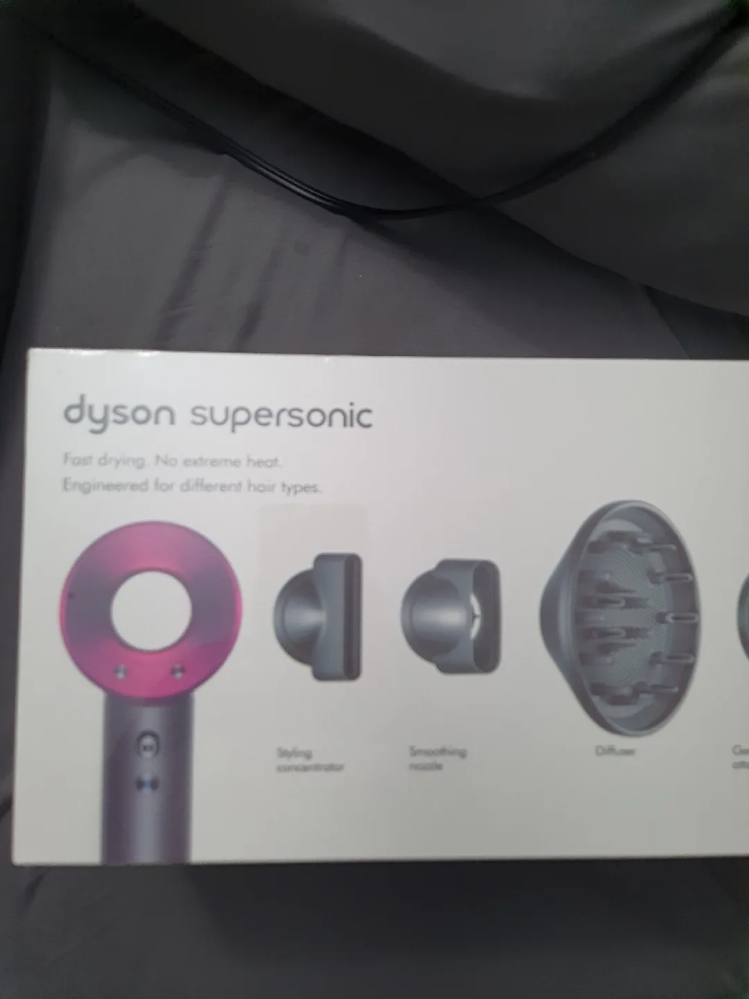 Dyson Supersonic Hair Dryer - New in Box! image indicator(4)