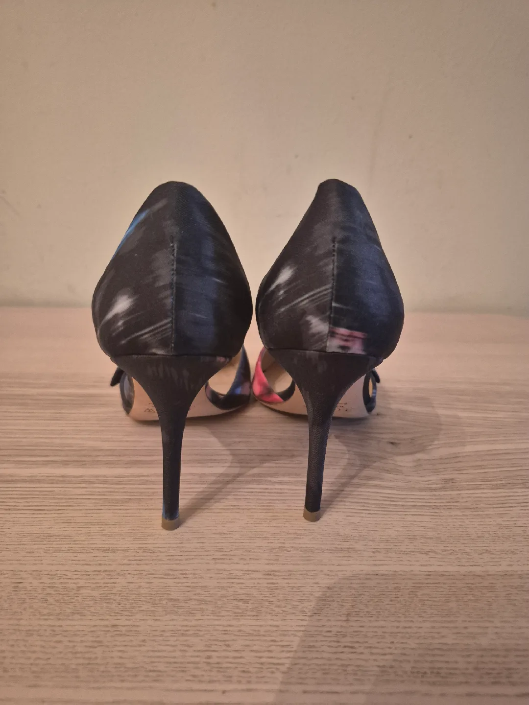 J.Crew Heels Size 7.5 image indicator(3)