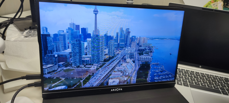 ARZOPA Portable Monitor 15.6 1080P $95 - photo 3